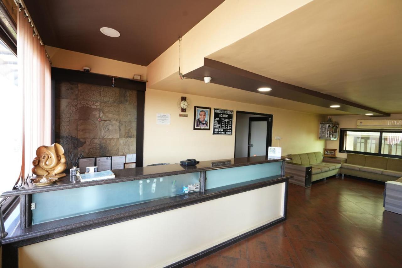 Hotel Ravi Residency Nadiād Екстериор снимка
